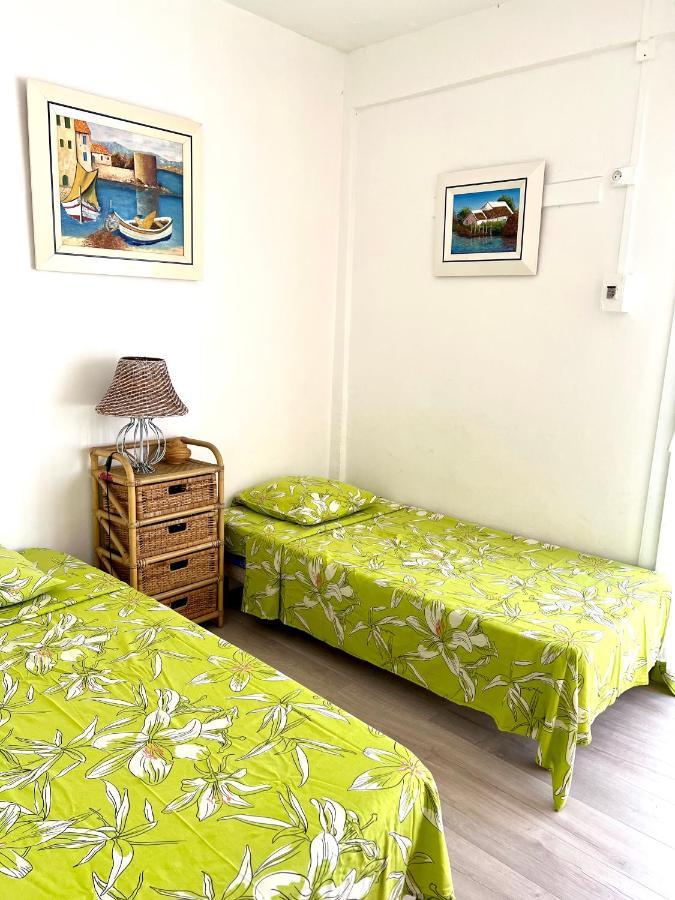 Ti Cabanon. Appartement Vue Mer A Deshaies. 외부 사진